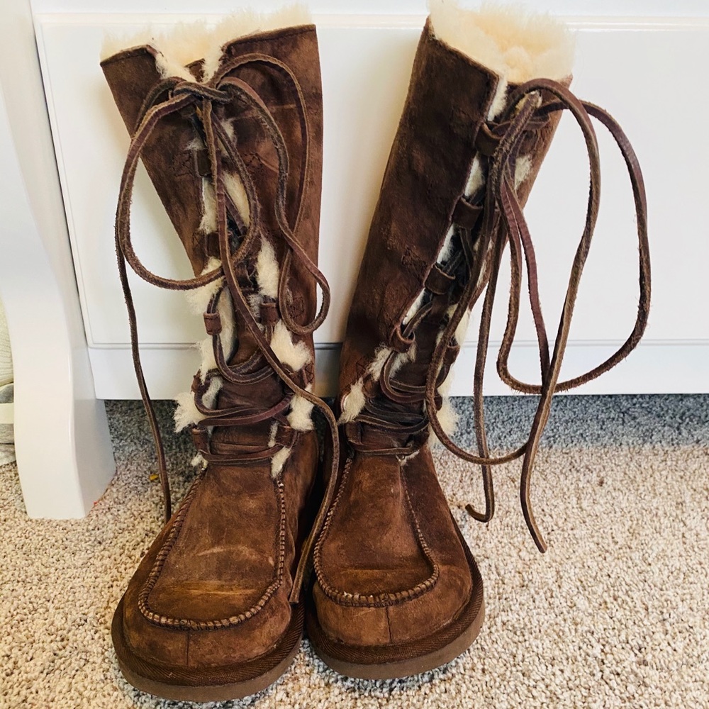 UGG❤️ Australia Whitley brown suede lace up boots